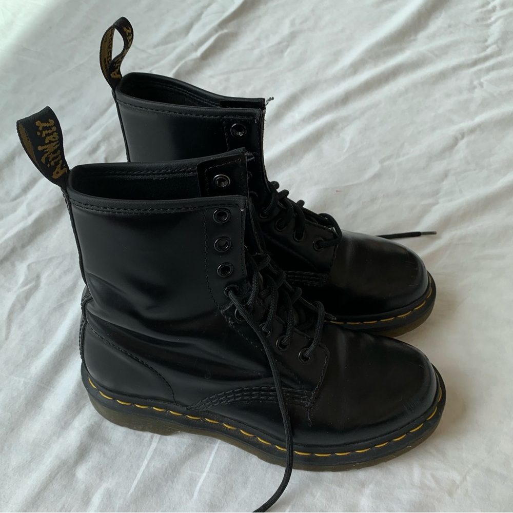 Black Leather 1460 Doc Martens Combat Boots Size Women’s 6 US/4 UK